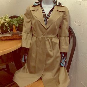 Feminine 3/4 bell sleeve coat/jacket